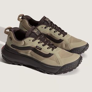 Vans MTE Crosspath shoe, earth tones (forest green/brown) color way. Men's 13!!